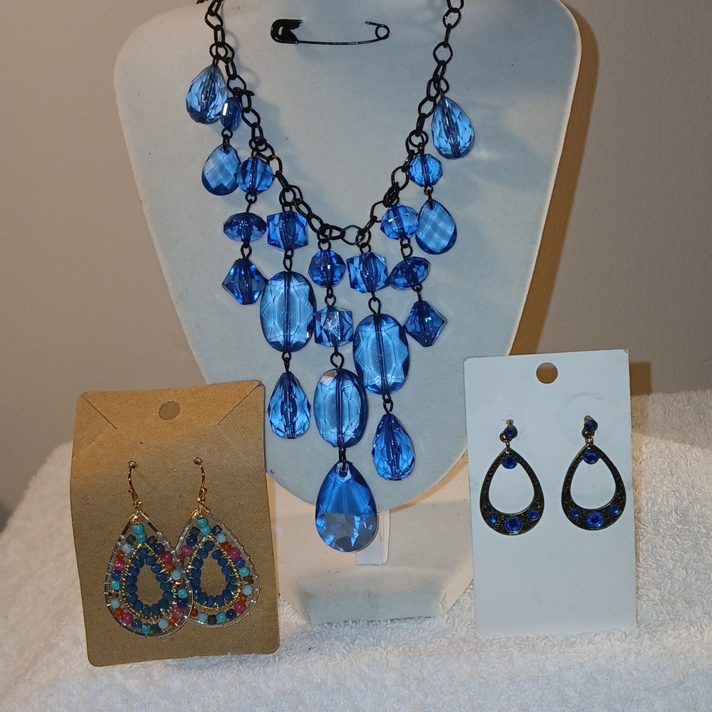 Blue Multi-Strand Statement Necklace, Earrings/Bundle - Picture 3 of 7